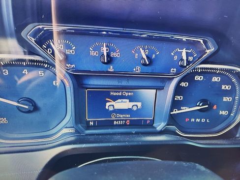 Used 2020 GMC Sierra 1500 SLE w/ SLE Value Package image 12