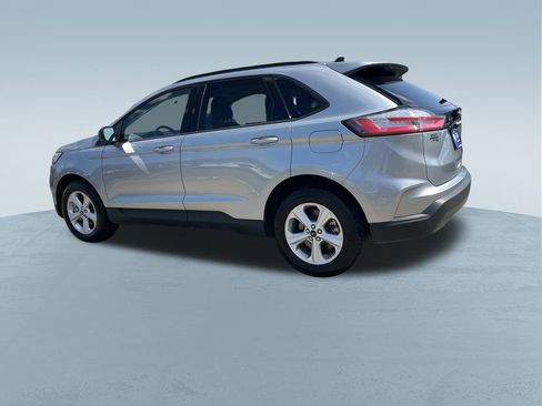 Used 2024 Ford Edge SE image 7