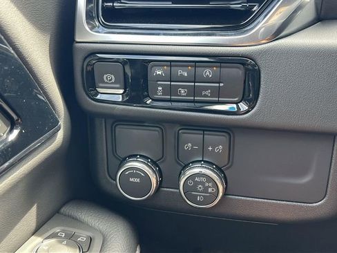 New 2026 GMC Yukon XL Denali w/ Sun & Power Step Package RWD image 21