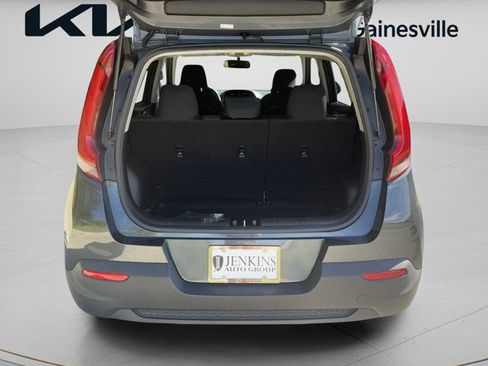Used 2021 Kia Soul LX FWD image 11