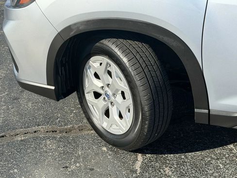 Used 2020 Subaru Forester w/ Alloy Wheel Package image 12