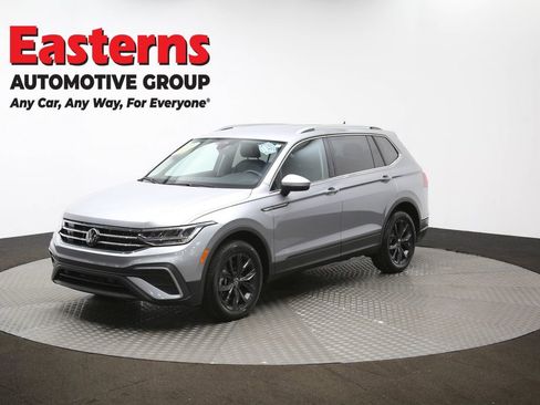 Used 2024 Volkswagen Tiguan Wolfsburg Edition image 54