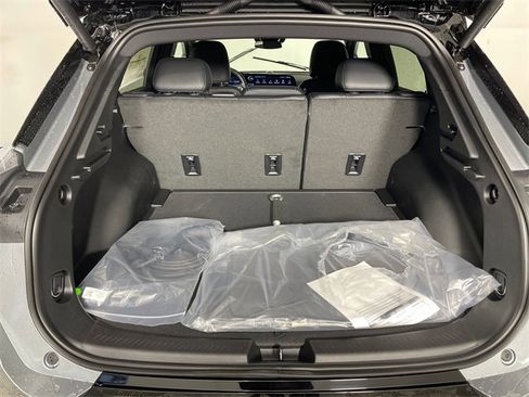 New 2026 Chevrolet Equinox EV RS image 15