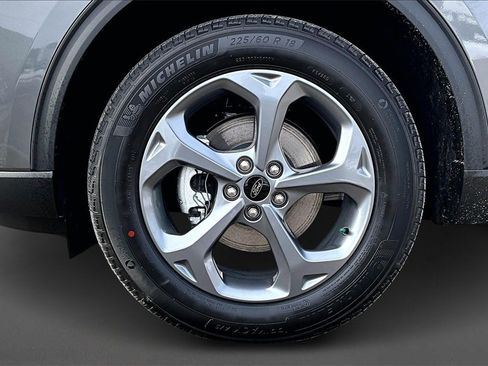 New 2026 Ford Escape ST-Line w/ Cold Weather Package image 14