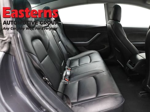 Used 2018 Tesla Model 3 Long Range AWD/4WD image 17