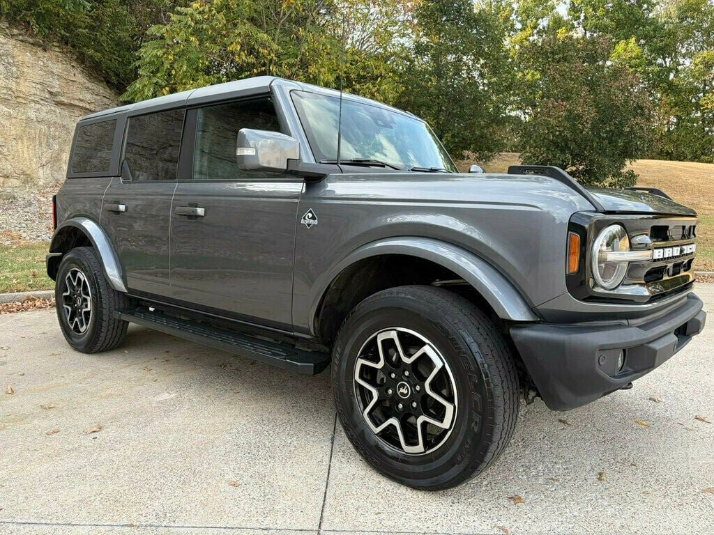 Used 2022 Ford Bronco Outer Banks AWD/4WD image 15