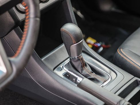 Used 2016 Subaru Crosstrek 2.0i Limited image 20