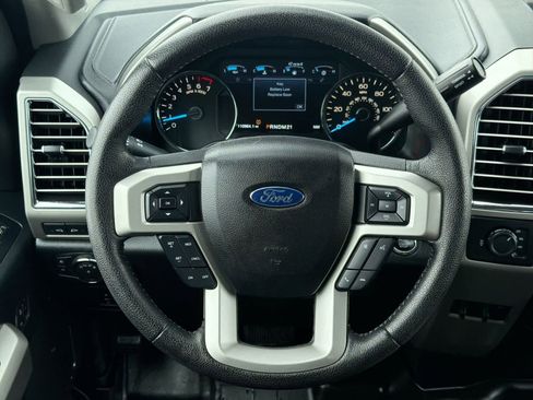 Used 2015 Ford F150 Lariat w/ Equipment Group 501A Mid image 24