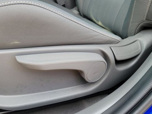 Certified 2024 Hyundai Elantra SEL FWD image 16
