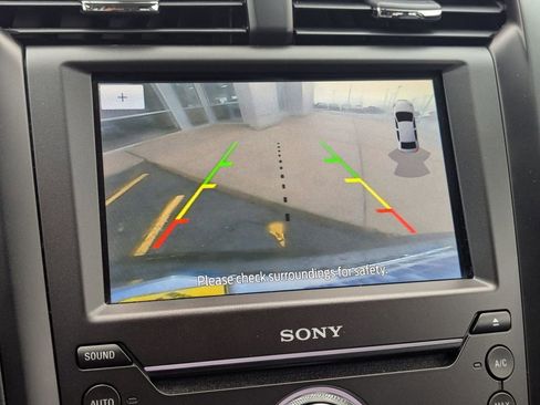 Used 2019 Ford Fusion Energi Titanium image 19