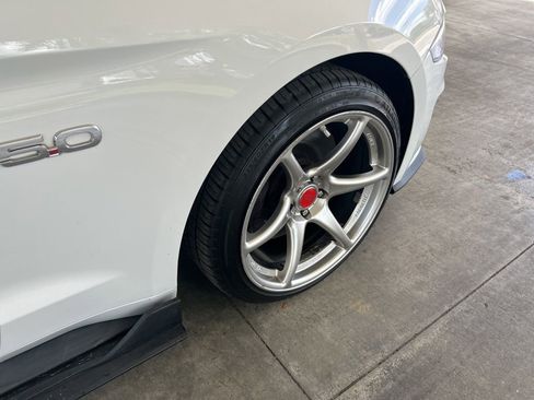 Used 2020 Ford Mustang GT Premium w/ GT Performance Package RWD image 21