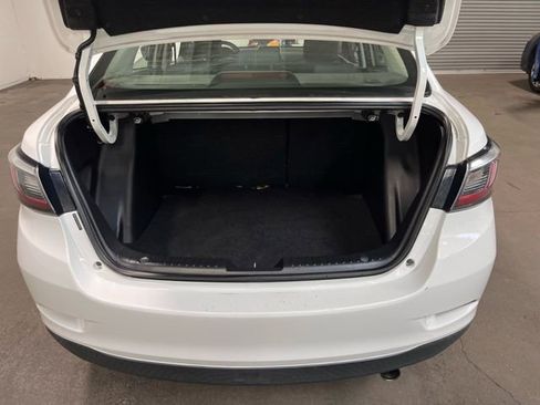 Used 2017 Toyota Yaris iA image 13