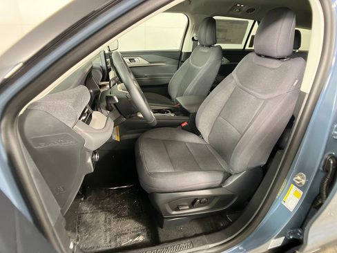 New 2026 Ford Explorer Active image 29