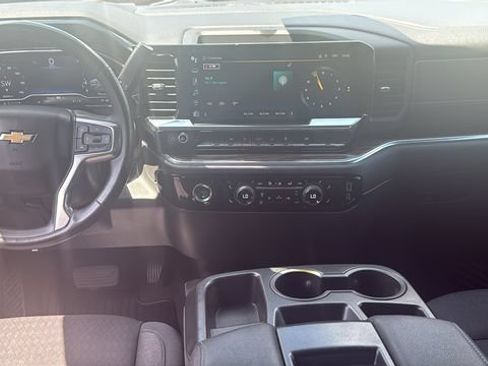 Used 2023 Chevrolet Silverado 1500 LT RWD image 26