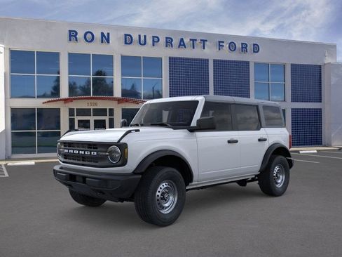 New 2025 Ford Bronco 4-Door image 2