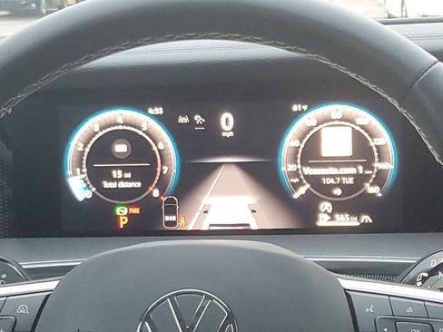 New 2025 Volkswagen Tiguan S AWD/4WD image 18