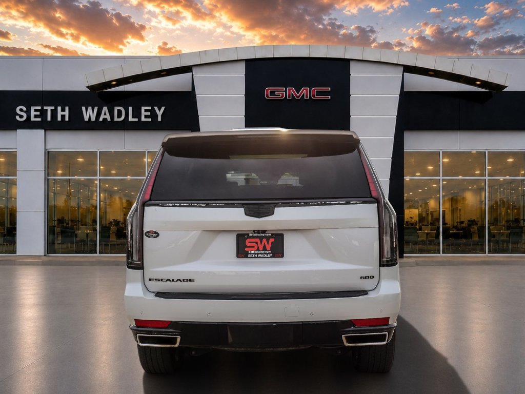 Used 2023 Cadillac Escalade Premium Luxury AWD/4WD image 6