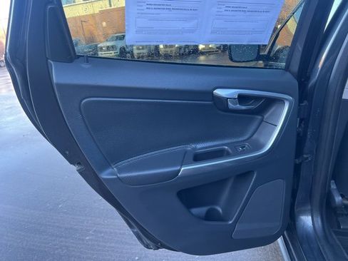 Used 2014 Volvo XC60 T6 image 16