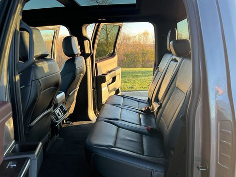 Used 2023 Ford F150 Lariat w/ Equipment Group 502A High image 40