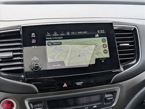 Used 2023 Honda Passport TrailSport image 16