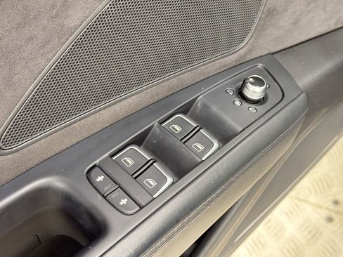 Used 2013 Audi A8 L 3.0T w/ Driver Assistance Pkg AWD/4WD image 21