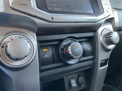 Used 2016 Toyota 4Runner SR5 Premium image 23