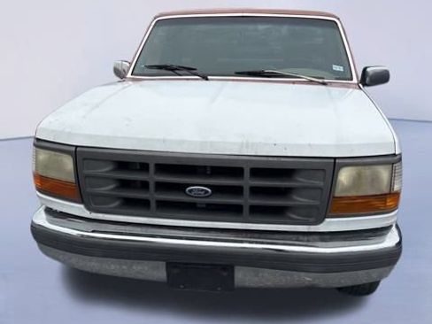 Used 1994 Ford F150 2WD Regular Cab image 3