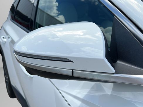 Certified 2025 Hyundai Tucson Limited FWD image 28