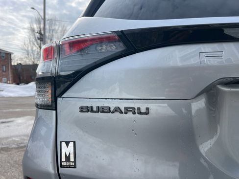 Used 2025 Subaru Forester Premium image 9