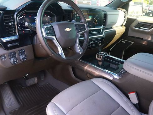 Used 2024 Chevrolet Silverado 1500 LTZ w/ Technology Package AWD/4WD image 14