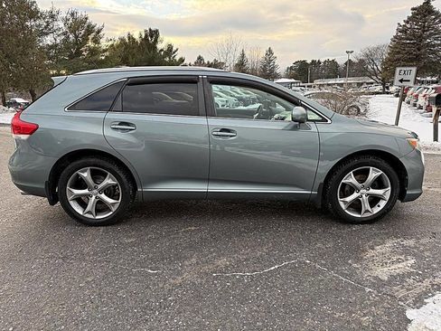 Used 2012 Toyota Venza LE image 6