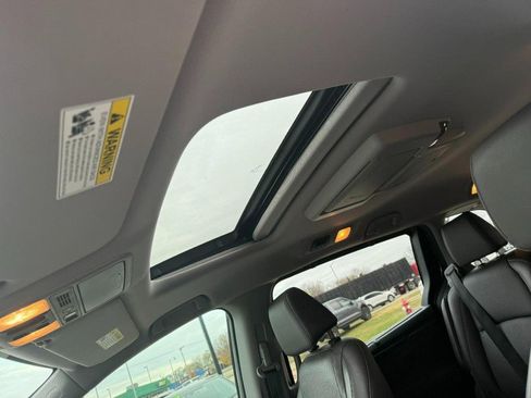 Used 2018 Honda Odyssey Elite image 28