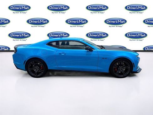 Used 2023 Chevrolet Camaro SS RWD image 8