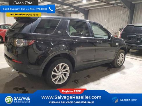 Used 2017 Land Rover Discovery Sport HSE image 4