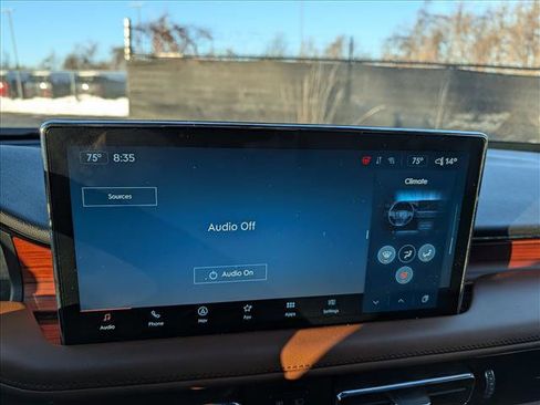 Certified 2023 Lincoln Nautilus Reserve w/ Equipment Group 201A image 37