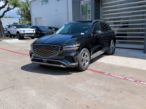 Used 2026 Genesis GV70 2.5T AWD/4WD image 5