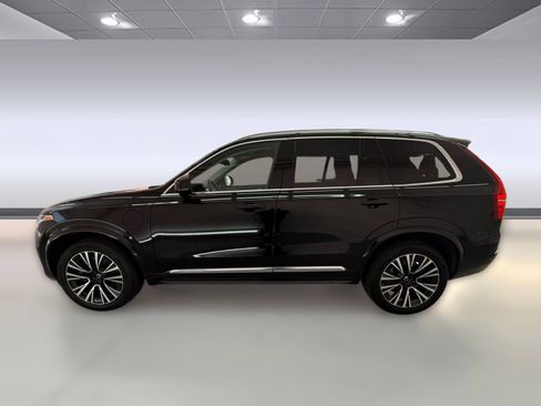 Used 2024 Volvo XC90 T8 Plus image 2