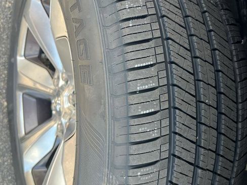Used 2019 RAM 1500 Limited AWD/4WD image 40