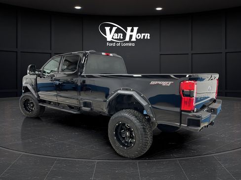 Used 2024 Ford F250 XLT w/ XLT Premium Package AWD/4WD image 5