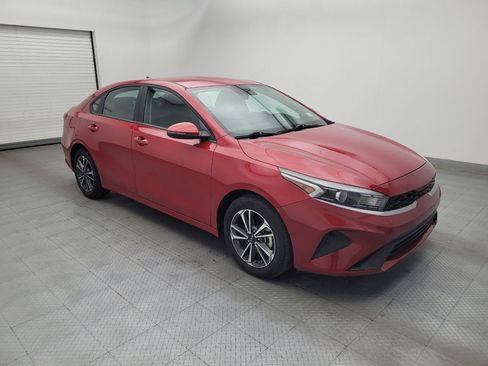 Used 2024 Kia Forte LXS w/ LXS Technology Package FWD image 11