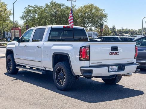 Used 2017 GMC Sierra 1500 Denali AWD/4WD image 2