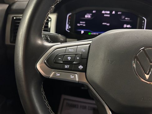 Used 2022 Volkswagen Atlas SE image 39