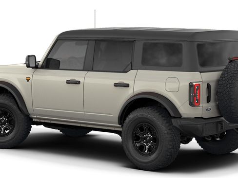New 2026 Ford Bronco Badlands image 18