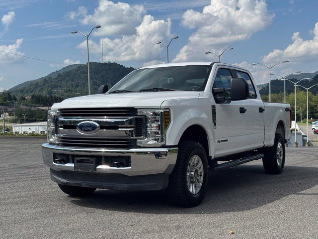 Used 2019 Ford F250 XL w/ STX Appearance Package AWD/4WD image 3