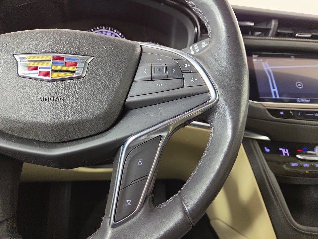 Used 2018 Cadillac XT5 Luxury w/ Driver Awareness Package FWD image 25