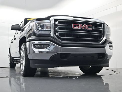 Used 2016 GMC Sierra 1500 SLE w/ SLE Value Package AWD/4WD image 40
