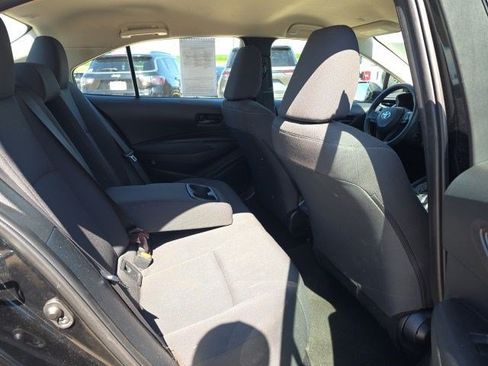 Used 2023 Toyota Corolla LE FWD image 11