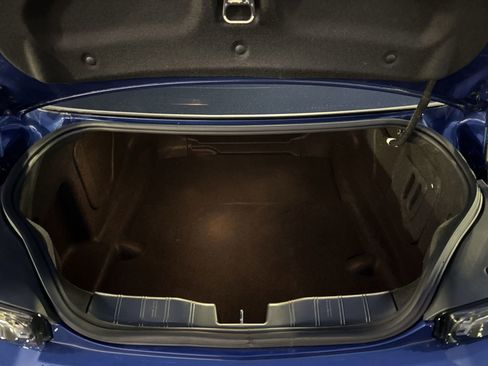 Used 2019 Chevrolet Camaro LT w/ RS Package image 29