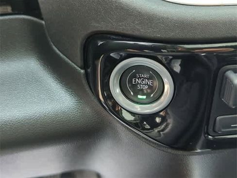 Certified 2022 GMC Sierra 1500 Elevation w/ Elevation Premium Package image 16