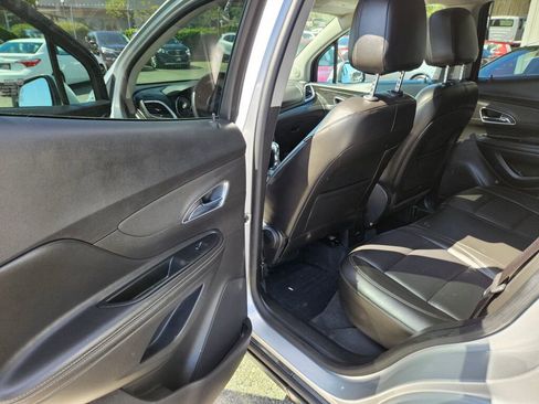 Used 2014 Buick Encore Leather image 23